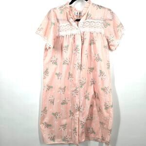 Vintage Mid Century Nightgown Robe muumuu Button Front Floral Short Sleeve Med.
